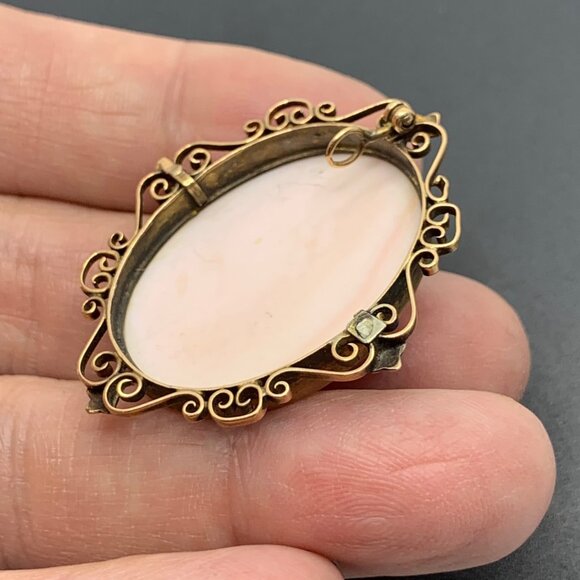 14KY Gold Victorian Shell Cameo Pendant w/ Scroll Filigree Frame 1.75 x 1.25" - Picture 5 of 10